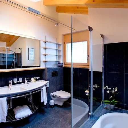 Haus Zenith Apartamento *